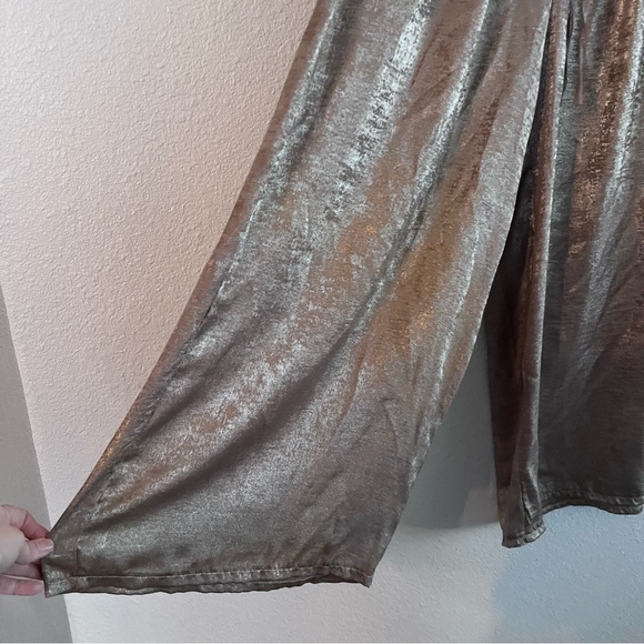 Shimmering Wide-Leg Pants Size XL - Picture 4 of 4